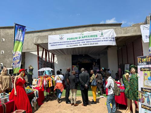 Sud-Kivu : des hommes d’affaires burundais et congolais renforcent leurs échanges commerciaux